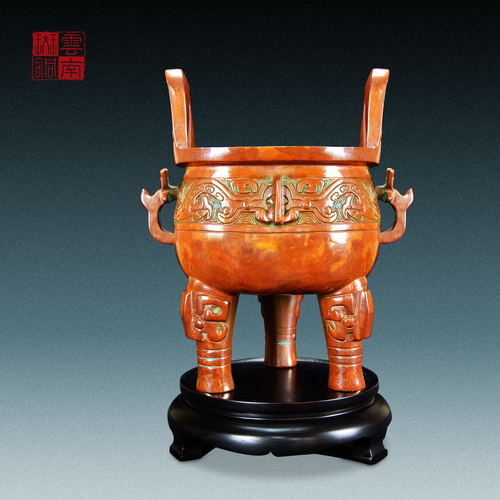 西周龙纹园鼎