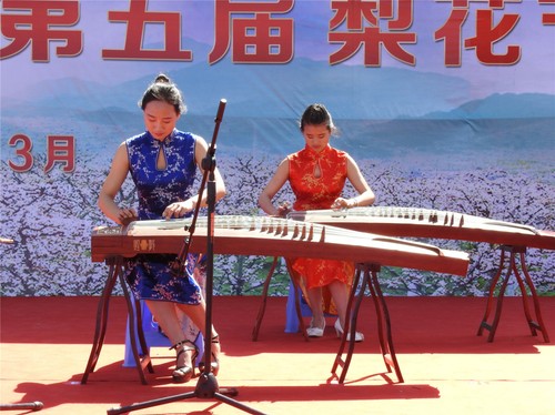《春苗》.jpg