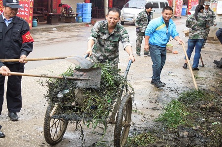 8网站格式——劳动照片.jpg