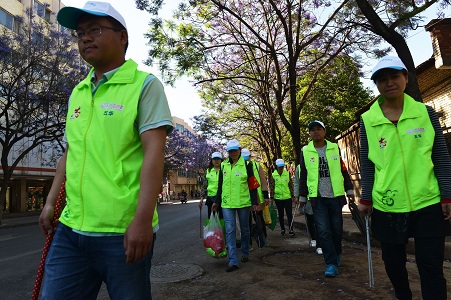10网站格式——青春比花儿更艳.jpg