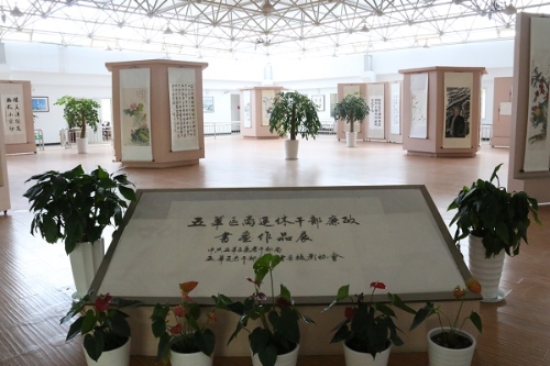 插图1.jpg