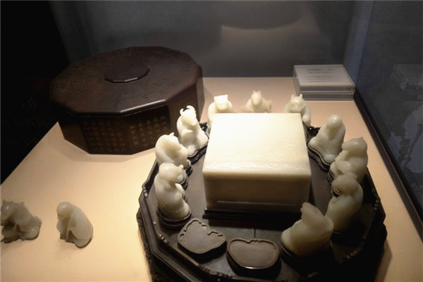 1561616821147055305.jpg 1561616821147055305.jpg