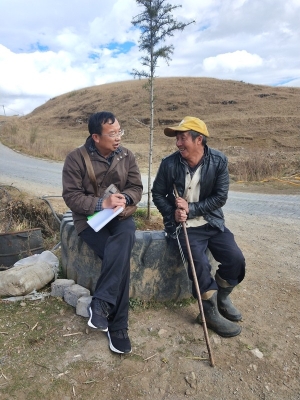 纪检干部“带案下访”吴建坤_副本.jpg