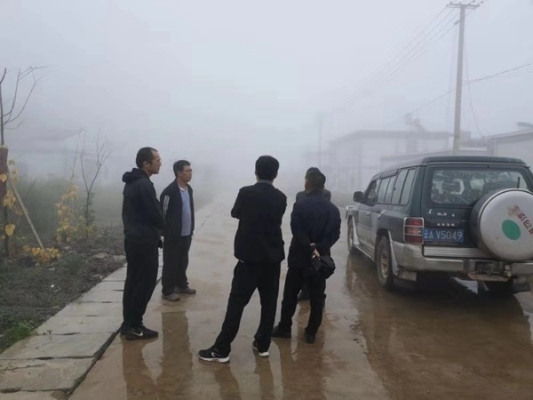 实地检查开始前，检查组研究部署检查的重点、细节等微信图片_20190906081447_副本.jpg