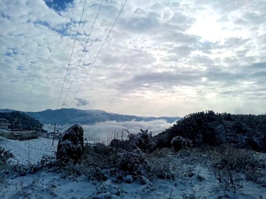 昆仑之高有积雪，蓬莱之远常遗寒。_副本_副本.jpg