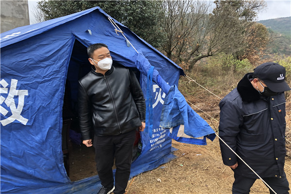机动督查小组到二街镇锁溪村委会、锁溪渡卡点督查疫情防控工作5.jpg
