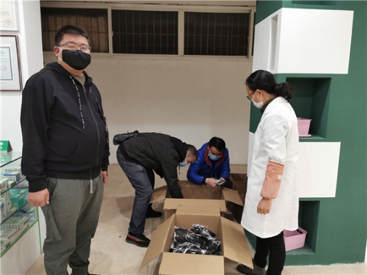 2.严格执法.jpg