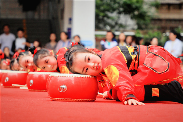 3、育红小学.jpg
