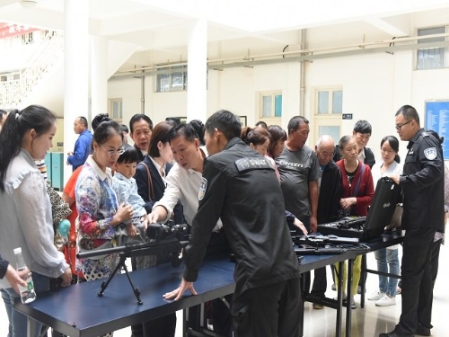 1598432671885036658.jpg tj1.jpg