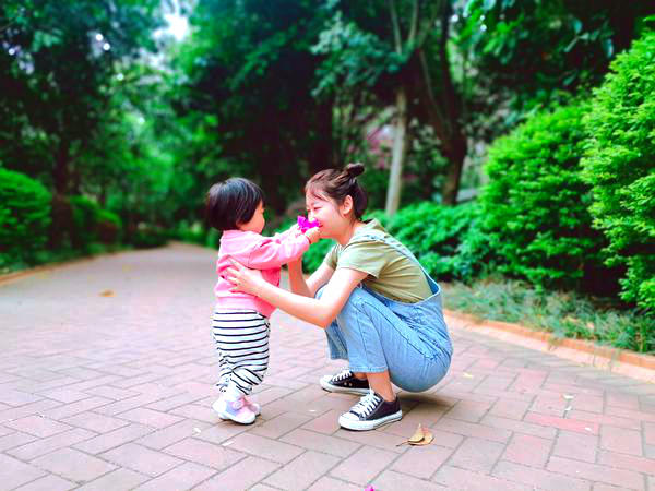 伴我成长（秦伟 15394977271） (1)_副本_副本.jpg