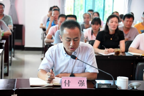 东川区纪委主要领导作表态发言，并提出整改要求。_副本.jpg