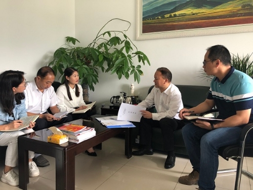 深入学习上级会议文件精神，汲取奋进力量.jpg