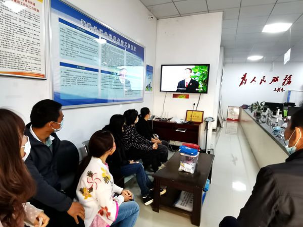 碧谷街道翔鹏社区_副本.jpg