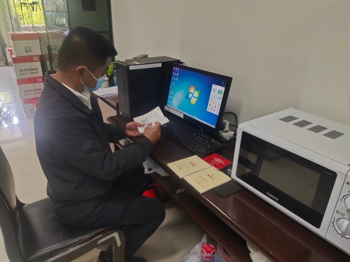 1649667058884040918.jpg 1649667058884040918.jpg