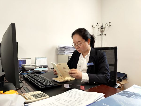 政务服务局_副本.jpg