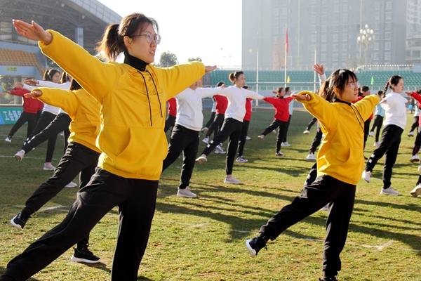 2.吴惠 摄_副本.jpg