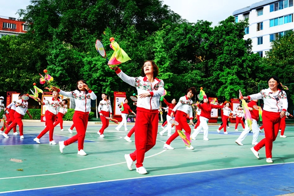 3.李承辉  摄  科协_副本.jpg