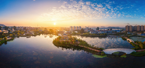 2水景公园_副本.jpg