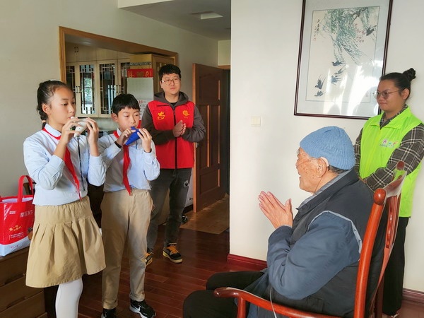 1701402596803028982.jpg 1701402595185025198.jpg