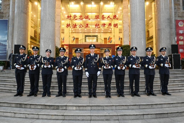 1704940757240011022.jpg 1103.jpg