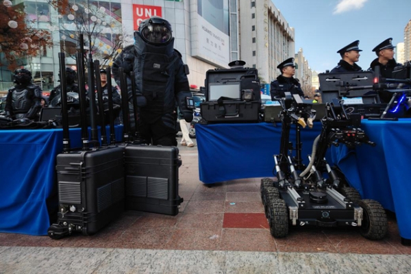 1704940800593061369.jpg 1107.jpg