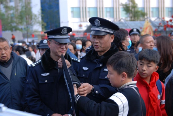 1704940813339057503.jpg 1108.jpg